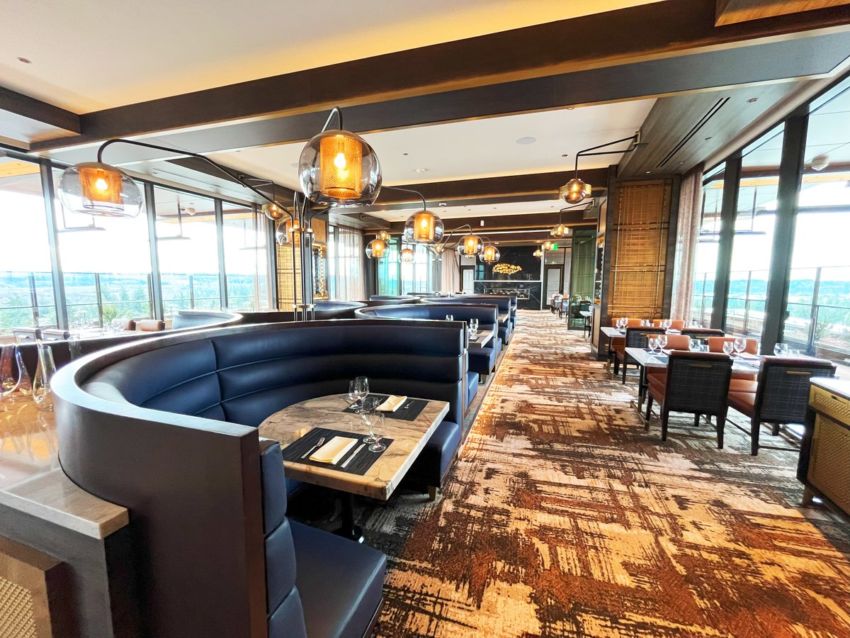 Smoke & Cedar | Muckleshoot Casino Resort | Restaurant | Steakhouse